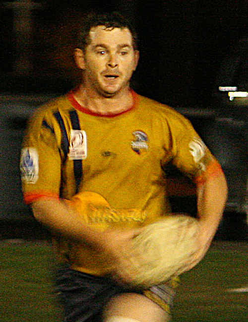 ON THE BALL: Crushers rallied for a solid win over Springsure Mountain Men. ad-10-07-2010- 360 ON THE BALL: Crushers rallied for a solid win over Springsure Mountain Men. ad-10-07-2010- 360